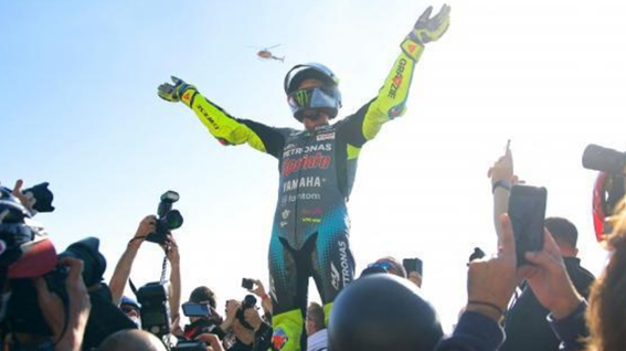 Valentino Rossi dice adiós a la competición